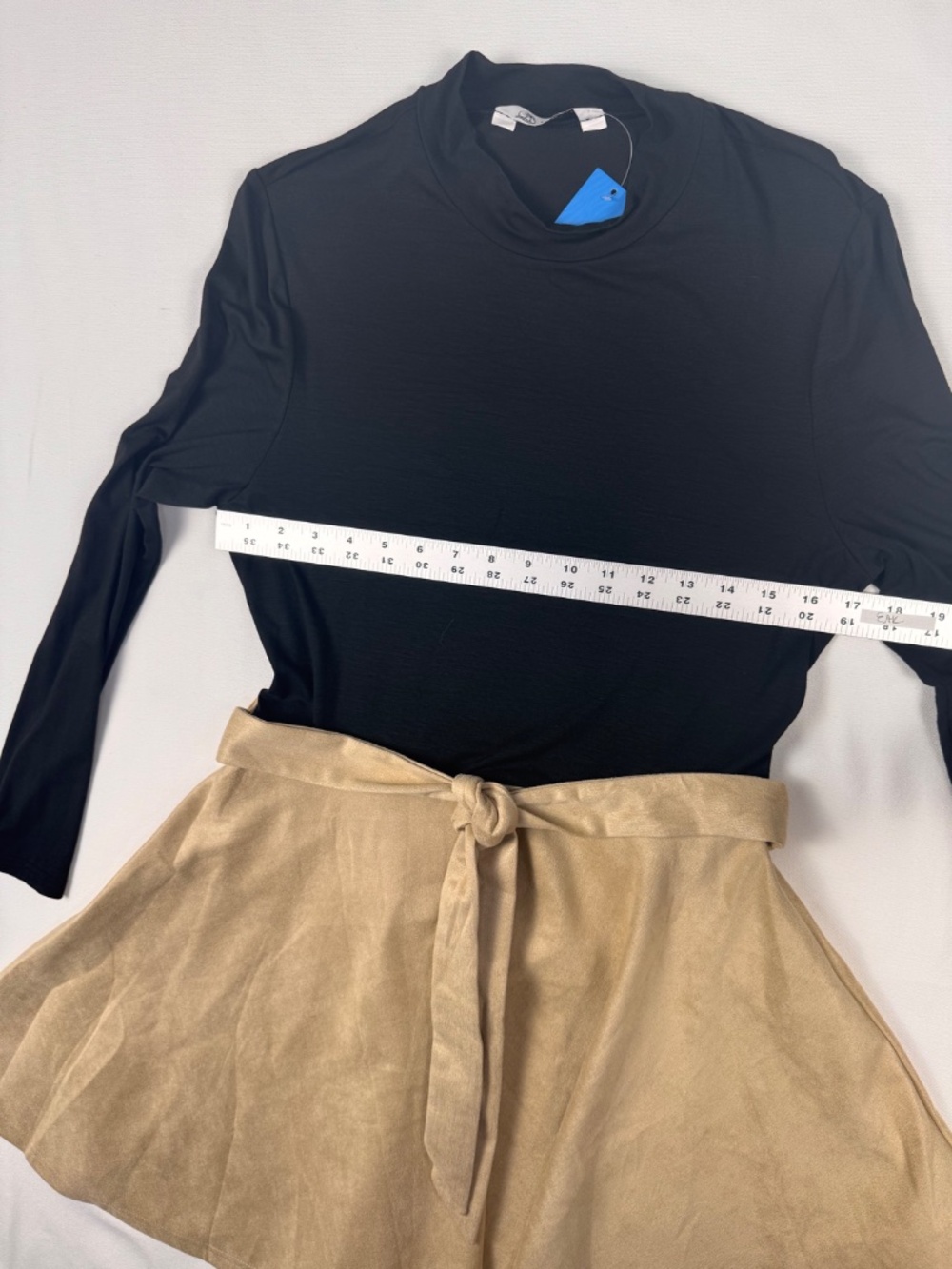 Cupshe Black Long Sleeve Top & Khaki Skirt Mini Dress - Large - Picture 4 of 10